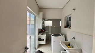 Casa à venda no Palmeiras Imperiais em Salto | 4 suítes, suíte térrea, lareira, gourmet completo e alto padrão