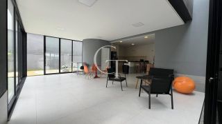 Casa à venda no Palmeiras Imperiais em Salto | 4 suítes, suíte térrea, lareira, gourmet completo e alto padrão