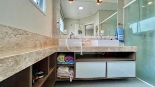 Casa à venda no Palmeiras Imperiais em Salto | 4 suítes, suíte térrea, lareira, gourmet completo e alto padrão