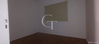 Casa Ampla - Locação Residencial ou Comercial - Bairro Brasil