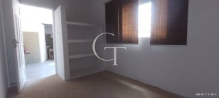 Casa Ampla - Locação Residencial ou Comercial - Bairro Brasil