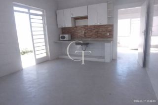 Casa Ampla - Locação Residencial ou Comercial - Bairro Brasil