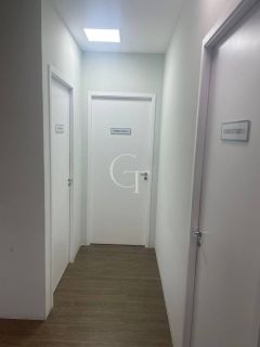 Sala comercial mobiliada - LOCAÇÃO - Edifício Campus Office