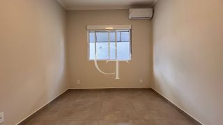 CASA DE ESQUINA REFORMADA COM PISCINA E ÁREA GOURMET NO ALTOS DAS PALMEIRAS – BAIRRO NOBRE EM ITU