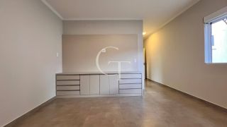 CASA DE ESQUINA REFORMADA COM PISCINA E ÁREA GOURMET NO ALTOS DAS PALMEIRAS – BAIRRO NOBRE EM ITU