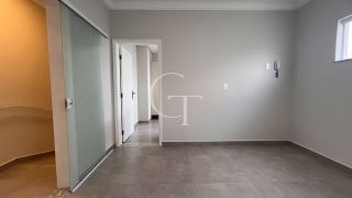 CASA DE ESQUINA REFORMADA COM PISCINA E ÁREA GOURMET NO ALTOS DAS PALMEIRAS – BAIRRO NOBRE EM ITU