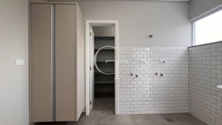 CASA DE ESQUINA REFORMADA COM PISCINA E ÁREA GOURMET NO ALTOS DAS PALMEIRAS – BAIRRO NOBRE EM ITU