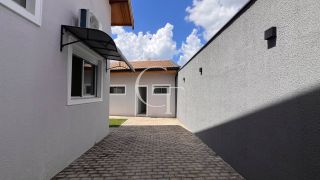 CASA DE ESQUINA REFORMADA COM PISCINA E ÁREA GOURMET NO ALTOS DAS PALMEIRAS – BAIRRO NOBRE EM ITU