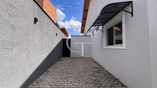 CASA DE ESQUINA REFORMADA COM PISCINA E ÁREA GOURMET NO ALTOS DAS PALMEIRAS – BAIRRO NOBRE EM ITU