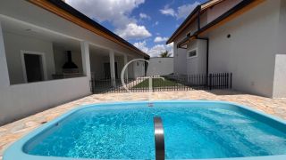 CASA DE ESQUINA REFORMADA COM PISCINA E ÁREA GOURMET NO ALTOS DAS PALMEIRAS – BAIRRO NOBRE EM ITU