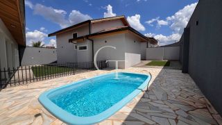 CASA DE ESQUINA REFORMADA COM PISCINA E ÁREA GOURMET NO ALTOS DAS PALMEIRAS – BAIRRO NOBRE EM ITU