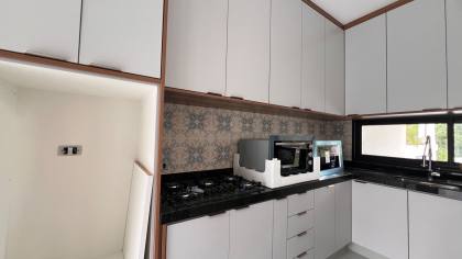 Casa Nova à Venda em Salto no Condomínio Village Moutonnée com 3 Quartos, Suíte, Closet e Espaço Gourmet Integrado