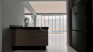 CASA DE ESQUINA COM PISCINA À VENDA NO VILLAGE MOUTONNÉE EM SALTO | 3 SUÍTES | CLOSET | HIDROMASSAGEM | ESPAÇO GOURMET