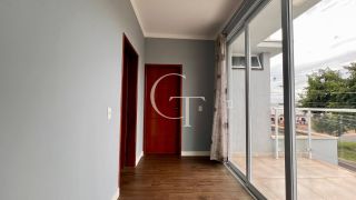 CASA DE ESQUINA COM PISCINA À VENDA NO VILLAGE MOUTONNÉE EM SALTO | 3 SUÍTES | CLOSET | HIDROMASSAGEM | ESPAÇO GOURMET