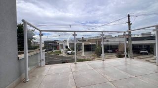 CASA DE ESQUINA COM PISCINA À VENDA NO VILLAGE MOUTONNÉE EM SALTO | 3 SUÍTES | CLOSET | HIDROMASSAGEM | ESPAÇO GOURMET