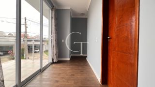 CASA DE ESQUINA COM PISCINA À VENDA NO VILLAGE MOUTONNÉE EM SALTO | 3 SUÍTES | CLOSET | HIDROMASSAGEM | ESPAÇO GOURMET