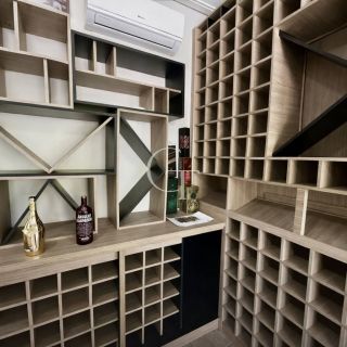 Casa à venda no Condomínio Plaza Athénée com suíte master no térreo, piscina com spa, academia e área gourmet completa | Alto padrão em Itu