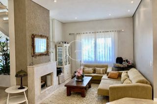 Casa à venda no Condomínio Plaza Athénée com suíte master no térreo, piscina com spa, academia e área gourmet completa | Alto padrão em Itu