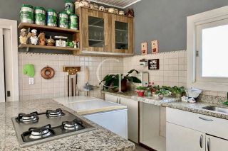 Casa à venda no Condomínio Plaza Athénée com suíte master no térreo, piscina com spa, academia e área gourmet completa | Alto padrão em Itu