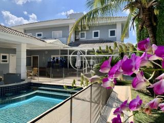 Casa à venda no Condomínio Plaza Athénée com suíte master no térreo, piscina com spa, academia e área gourmet completa | Alto padrão em Itu