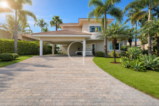 Casa de Luxo à Venda no Plaza Athénée em Itu | 4 Suítes (Suíte no Térreo), Terreno 1.000m², Projeto Imponente e Aceita Permuta até 50%