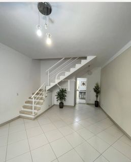 Casa para vender no Condomínio Porto Seguro em Itu