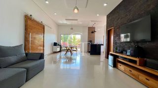 Casa térrea à venda no Condomínio Una em Itu | 3 suítes | casa de esquina | quintal amplo | área gourmet