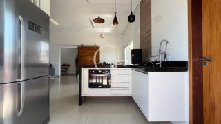 Casa térrea à venda no Condomínio Una em Itu | 3 suítes | casa de esquina | quintal amplo | área gourmet