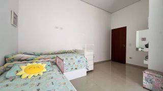 Casa térrea à venda no Condomínio Una em Itu | 3 suítes | casa de esquina | quintal amplo | área gourmet