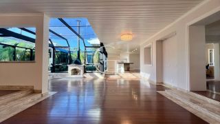 Mansão de luxo à venda no Terras de São José I em Itu | Frente para o lago | Alto padrão exclusivo com 4.588 m² de terreno e 2.200 m² construídos