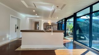 Mansão de luxo à venda no Terras de São José I em Itu | Frente para o lago | Alto padrão exclusivo com 4.588 m² de terreno e 2.200 m² construídos