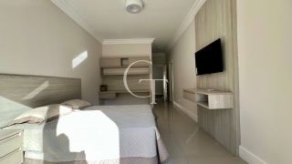 Mansão de luxo à venda no Terras de São José I em Itu | Frente para o lago | Alto padrão exclusivo com 4.588 m² de terreno e 2.200 m² construídos