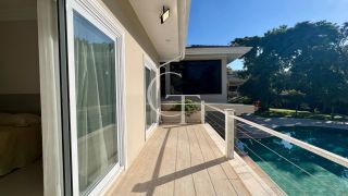 Mansão de luxo à venda no Terras de São José I em Itu | Frente para o lago | Alto padrão exclusivo com 4.588 m² de terreno e 2.200 m² construídos