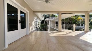 Mansão de luxo à venda no Terras de São José I em Itu | Frente para o lago | Alto padrão exclusivo com 4.588 m² de terreno e 2.200 m² construídos