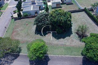 Terreno de esquina à venda no Condomínio Santa Mônica em Itu | 1.279m² plano para projeto imponente