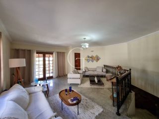 Casa à Venda no Condomínio Campos de Santo Antônio em Itu | 3 Suítes | Área de Lazer com Piscina e Espaço para Receber