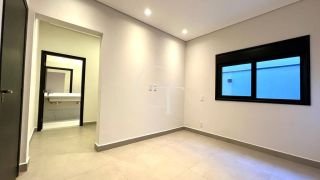 Casa para Locação no Condomínio Mont Blanc