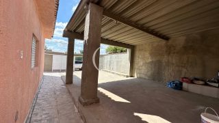 Casa com localização incrível,  potencial tanto para moradia quanto para uso comercial