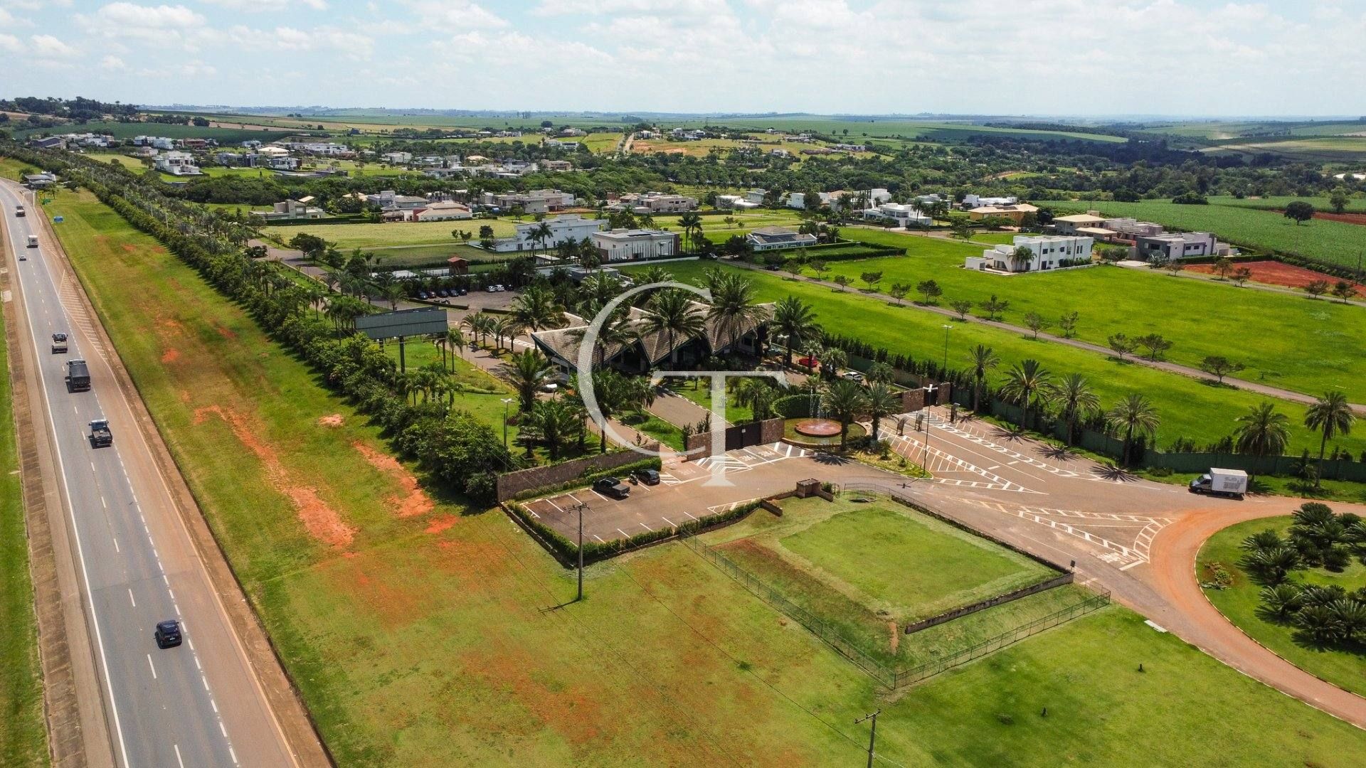 Terreno à Venda no Condomínio Fazenda Alvorada em Porto Feliz 1.000 m² com excelente topografia