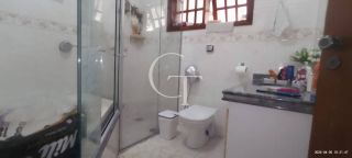 Casa a venda no bairro Jardim Faculdade com Piscina  aceita permuta