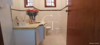 Casa a venda no bairro Jardim Faculdade com Piscina  aceita permuta