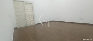 Excelente Casa para Locação com 04 Suítes e Piscina - Jardim Faculdade