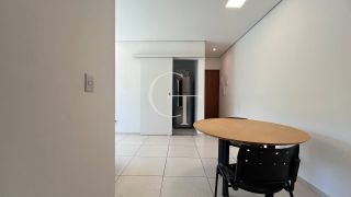 Apartamento Semimobiliado com Suíte e Ar-Condicionado para Locação no Edifício Altos do Bairro Brasil em Itu