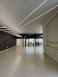 Conjunto 5 salas comercias no Itu Novo Centro piso superior