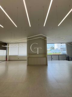 Conjunto 5 salas comercias no Itu Novo Centro piso superior