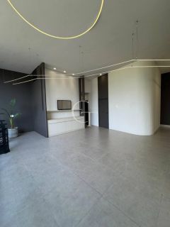 Conjunto 5 salas comercias no Itu Novo Centro piso superior