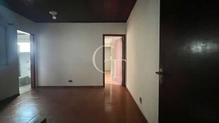 Casa à venda no Centro de Itu com 2 dormitórios | Suíte | Espaço extra reversível
