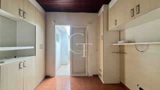 Casa à venda no Centro de Itu com 2 dormitórios | Suíte | Espaço extra reversível