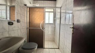 Casa à venda no Centro de Itu com 2 dormitórios | Suíte | Espaço extra reversível