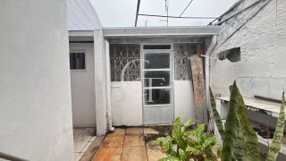 Casa à venda no Centro de Itu com 2 dormitórios | Suíte | Espaço extra reversível